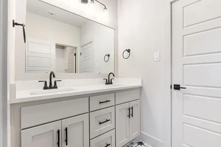 Canales Perfection cleaning project 273